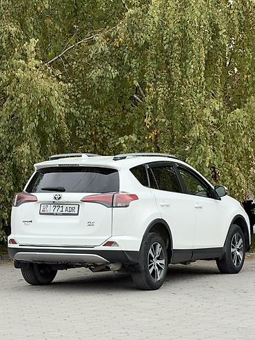 Toyota: Toyota RAV4: 2018 г., 2.5 л, Автомат, Бензин, Кроссовер — 4