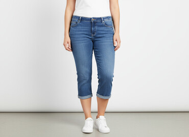 spodenki jeansowe damskie przed kolano: Jeansy damskie, rozmiar XL
