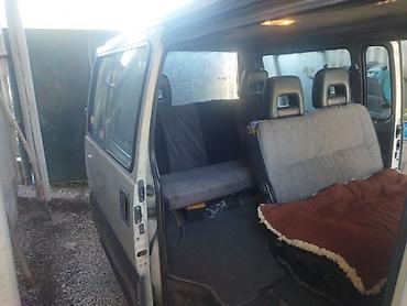 подьемник бу: Mitsubishi L300: 1993 г., 2.5 л, Механика, Дизель, Минивэн — 4