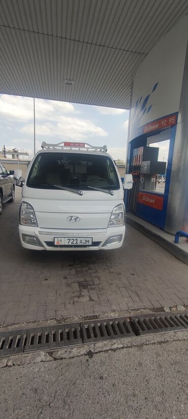 Hyundai: Hyundai Porter: 2020 г., 2.5 л, Типтроник, Дизель, Бус
