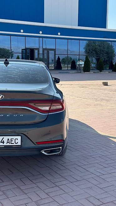 gra: Hyundai Grandeur: 2019 г., 2.4 л, Автомат, Бензин, Седан — 5