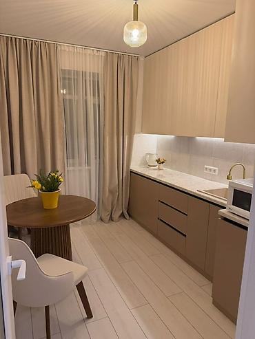 Продажа квартир: 1 комната, 33 м², 4 этаж, Дизайнерский ремонт — 3
