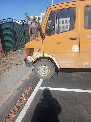 форд транзит 2 4 2002 грузовой бортовой: Грузовик, Mercedes-Benz, Дубль, 3 т, Б/у — 4