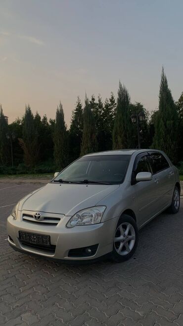 Toyota: Toyota Corolla: 2004 г., 1.8 л, Автомат, Бензин, Хэтчбэк