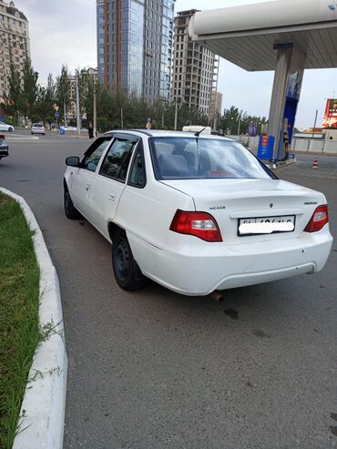 runx alex: Daewoo Nexia: 2009 г., 1.5 л, Механика, Бензин, Седан