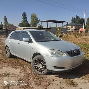 prius plus: Toyota Auris: 2013 г., Хэтчбэк — 2