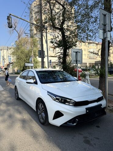авто в рассрочку в бишкеке без процентов: Kia K3: 2021 г., 1.6 л, Вариатор, Бензин, Седан
