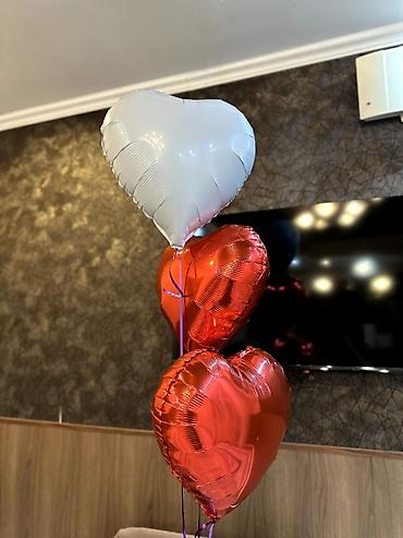 Воздушные шары и принадлежности: Фольгированные шары «Сердца» на гелии - Форма: сердце - Материал at lalafo.kg — 5 Воздушные шары и принадлежности: Фольгированные шары «Сердца» на гелии - Форма: сердце - Материал — 5