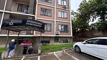 Продажа другой коммерческой недвижимости: Продаю коммерческое помещение Садырбаева/Гагарина Цокольный этаж — 9