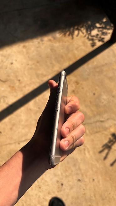 82 ekran lg: IPhone 6, 64 GB, Göy, Qırıq, Barmaq izi, Face ID — 5