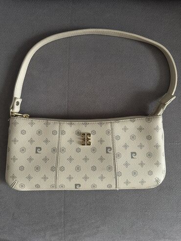 Çantalar: Çiyin çantası — 25