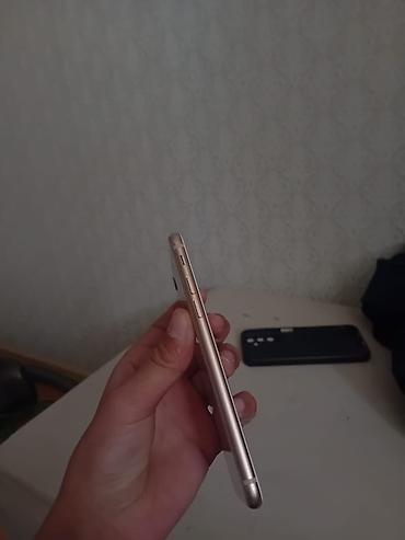 Apple iPhone: IPhone 8, 64 GB, Ağ, Barmaq izi — 3