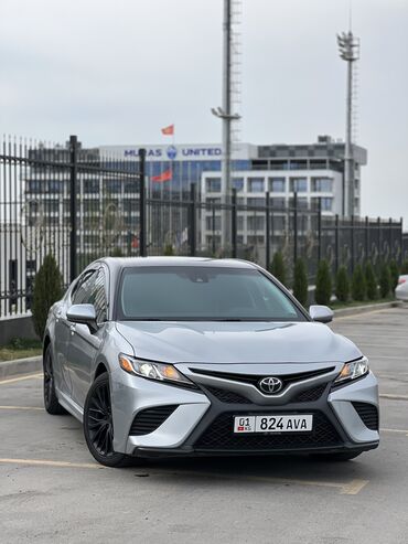 tayota runx: Toyota Camry: 2018 г., 2.5 л, Типтроник, Бензин, Седан