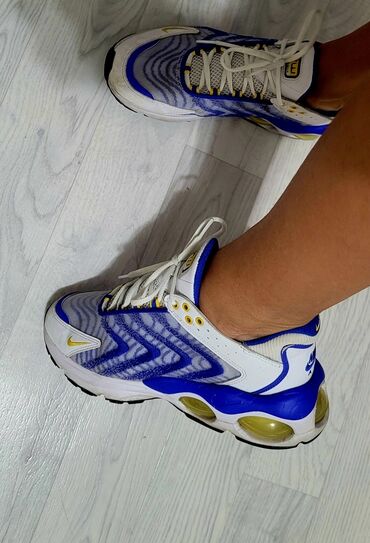 Patike i sportska obuća: Nike, 39.5, bоја - Tamnoplava