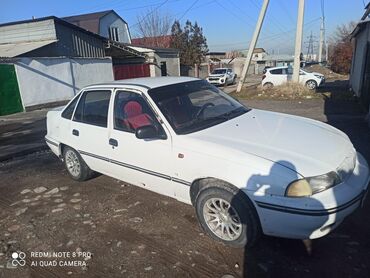 Daewoo: Daewoo Nexia: 2002 г., 1.5 л, Механика, Бензин, Седан