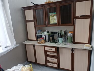 систему капельного полива: Ашкана үчүн шкаф, Колдонулган, Асма, МДФ