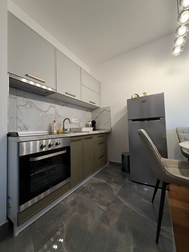 Stan na dan: 1 soba — 8