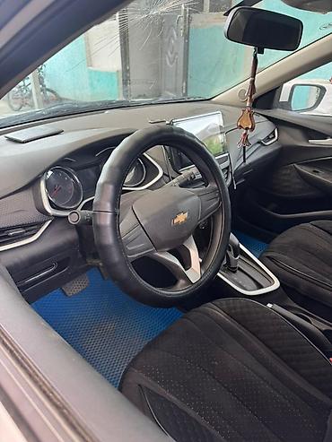 Продажа авто: Chevrolet Onix: 2020 г., 1 л, Автомат, Бензин, Седан — 7