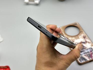 red square keyrox: Redmi, Redmi A3, Б/у, 128 ГБ, цвет - Черный, 2 SIM — 4