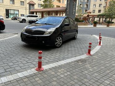 urban buferi: Toyota Prius: 1.5 l. | 2005 il | Hetçbek