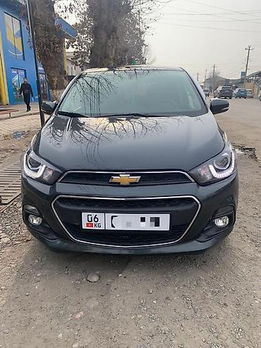 шевя: Chevrolet Spark: 2017 г., 1 л, Автомат, Бензин, Хэтчбэк — 1