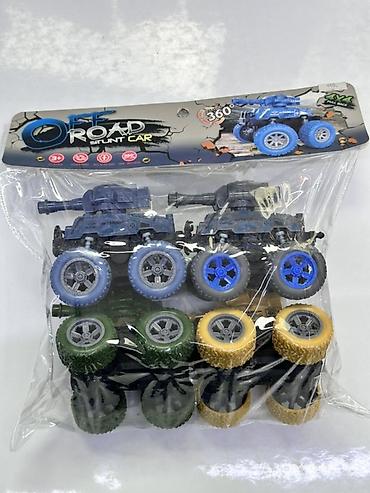игрушка трансформер: Набор игрушечных внедорожных танков Off-Road Stunt Car 4x4 — 1