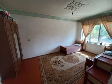 Uzunmüddətli kirayə mənzillər: Kirayə üçün mənzil – 3 otaqlı, mebellə Ev çox gözəl yerdə