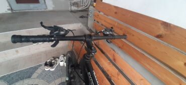 велосипеды 18 дюймов: Işlemiş veziyet 26liq qara reng biraz göy qabağ tormus iştiyir dal