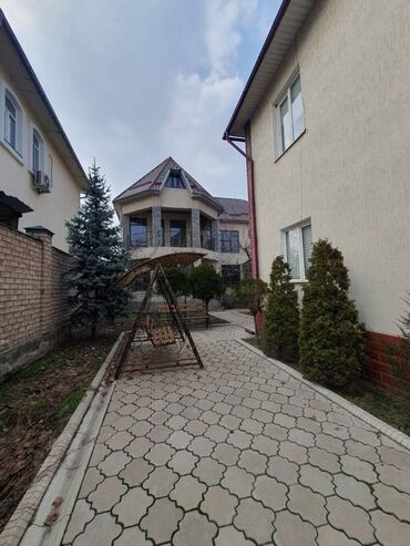 помещения для бизнеса: Дом, 440 м², 8 комнат, Агентство недвижимости, Евроремонт
