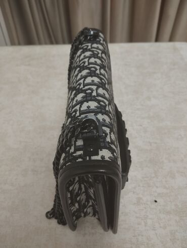 Donlar: SUMKA DİOR alınıb 120 azn — 4