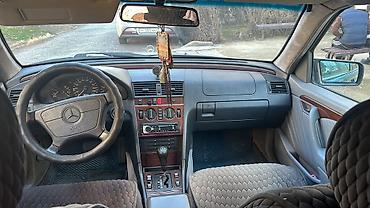 ауди а8 д24 2 бензин: Mercedes-Benz C-Class: 1994 г., 2.2 л, Автомат, Бензин, Седан — 5
