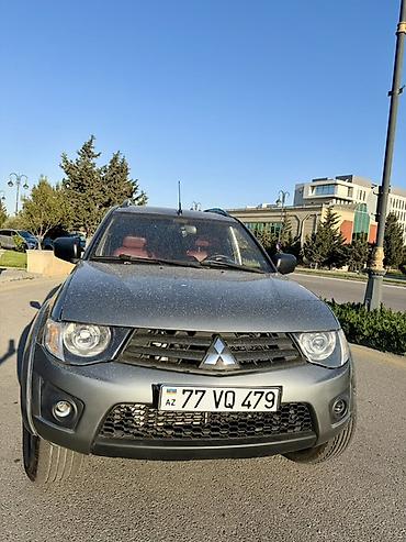 pickup l200: Mitsubishi L200: 2.5 l | 2015 il 279500 km Pikap — 3