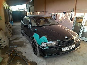 BMW: BMW 3 Series E36 sedan - Mühərrik: benzin, 6 silindir (şəhərdaxili — 7