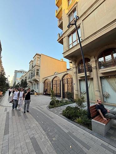 satişi: Yasamal, 3 otaqlı, Yeni tikili, m. İçərişəhər, 191 kv. m — 1