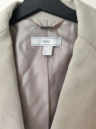 pencək qadin: MNG qadın pencəyi - Brend: MNG - Ölçü: EUR 38 (D 36, USA 6, MEX 5) – — 1