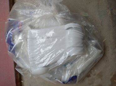 Digər birdəfəlik qablar: Birdəfəlik qablar və qaşıqlar — 6