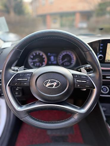 Hyundai: Hyundai Sonata: 2019 г., 2 л, Газ — 10
