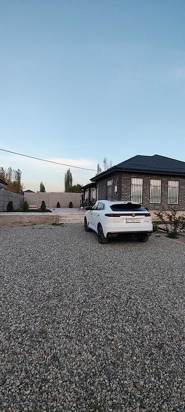 продается дом жалал абад: 4 комнаты, 135 м², 7 соток, Кунтуу, Собственник — 10