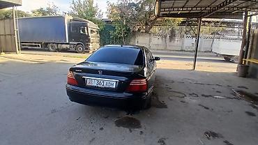 Honda: Honda Accord: 2002 г., 1.8 л, Автомат, Бензин, Седан — 4