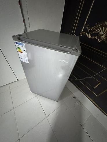 Mətbəx texnikası: Eurolux mini soyuducu - Kompakt tək qapılı dizayn, ofis, yataq otağı — 2