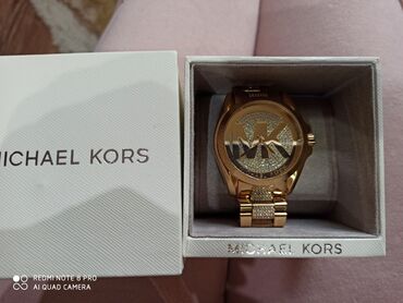 qara qadin sviterlri: Michael Kors, Amerika brendi Tezedir, cox shik modeldir. Hem modern