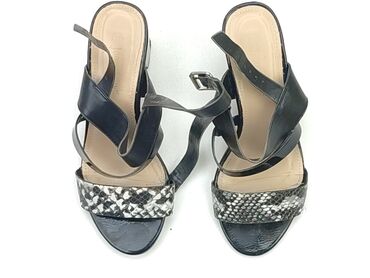 Women's Footwear: Shoes 37, condition - Good