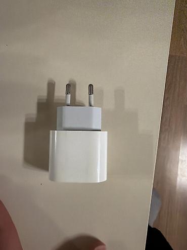 Elektronika: Adapter 20 Vt, Yeni — 1