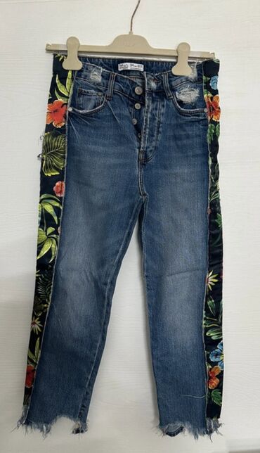 Baş geyimləri: S ve m beden.şalvar geyinilip üstler bir defa.dest şeklinde satılır.80 — 9