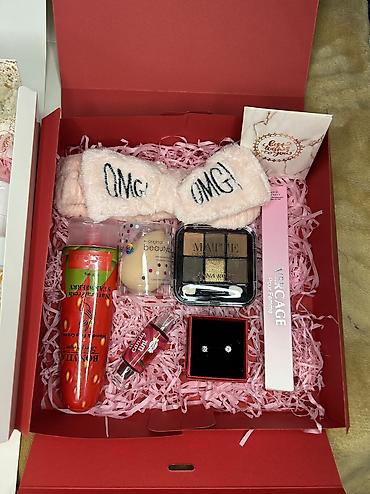 Подарочная упаковка: Подарочные наборы к 8 Марта в декоративных коробках🎁 Порадуйте своих — 19