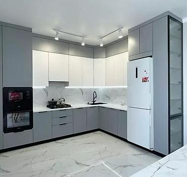 Sifarişlə mətbəx mebeli: Sifarişlə mətbəx dəsti, Özü çəkən petlələr, MDF, Kredit yoxdur, Pulsuz çatdırılma — 17