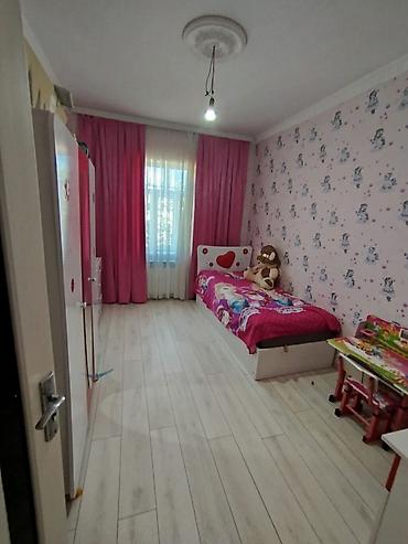 kv ev: 4 otaqlı, 130 kv. m, Orta təmir — 10