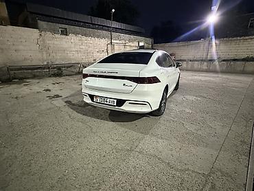 byd e1: Zeekr : | 2022 г. Седан — 6