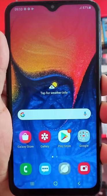 samsung a0: Samsung Galaxy A10, 32 GB, rəng - Göy, Sensor — 1