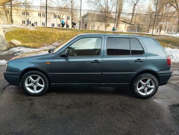 Volkswagen: Volkswagen Golf: 1995 г., 1.8 л, Механика, Бензин, Хэтчбэк